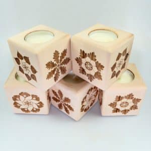 bougeoirs en bois réalisés en gravure laser